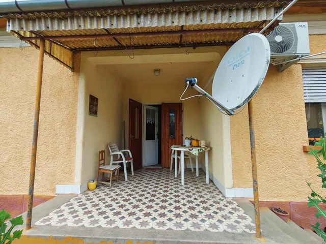 Eladó ház Jászkarajenő 81 nm