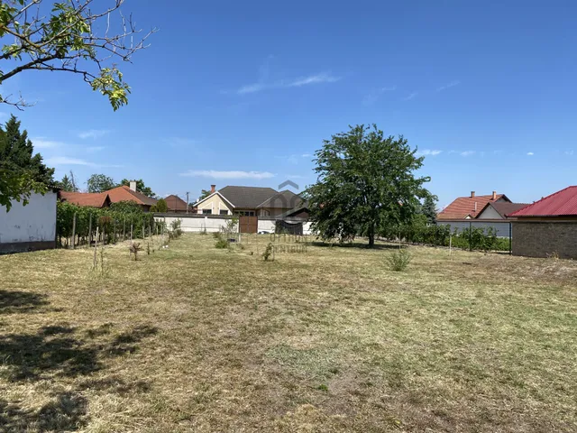 Eladó telek Cegléd 1501 nm
