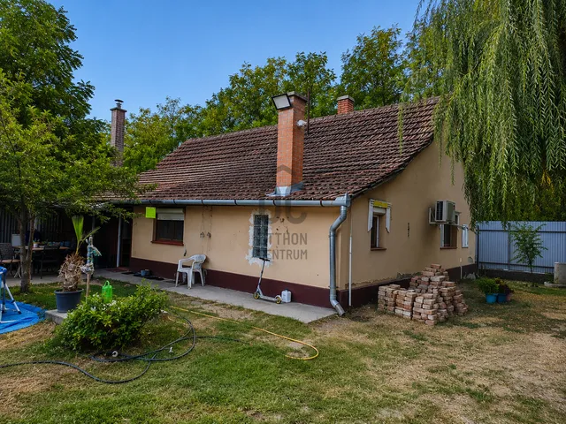 Eladó ház Cegléd 81 nm
