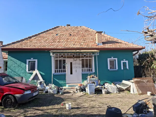 Eladó ház Albertirsa 1438 nm
