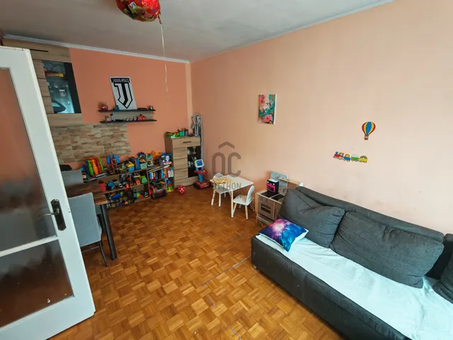 Eladó lakás Tápiószele 72 nm