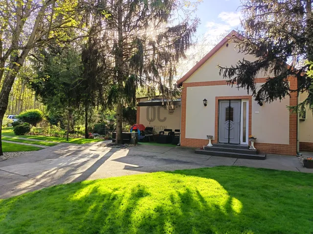 Eladó ház Csemő 140 nm