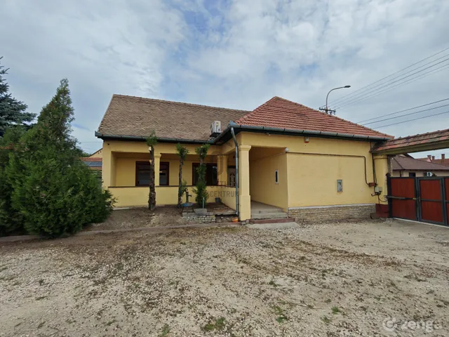 Eladó ház Cegléd 106 nm