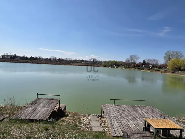Eladó ház Cegléd 18 nm