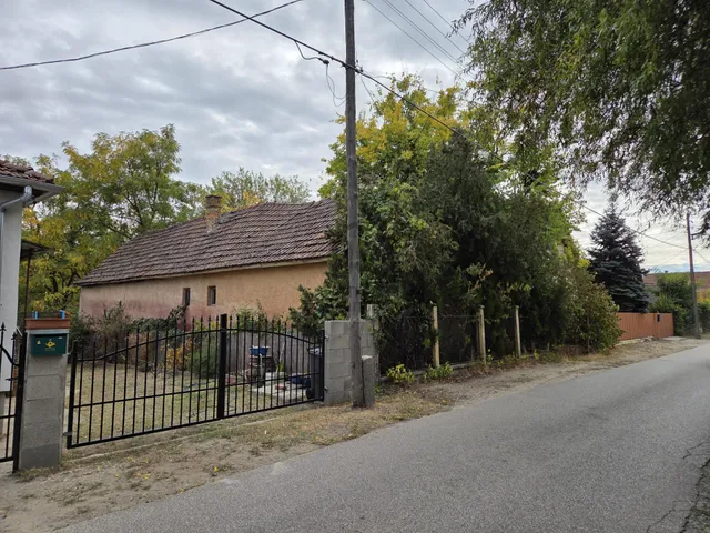 Eladó ház Újszilvás 80 nm