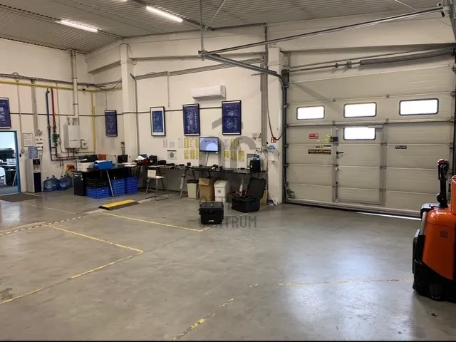 Eladó kereskedelmi és ipari ingatlan Budapest X. kerület 650 nm