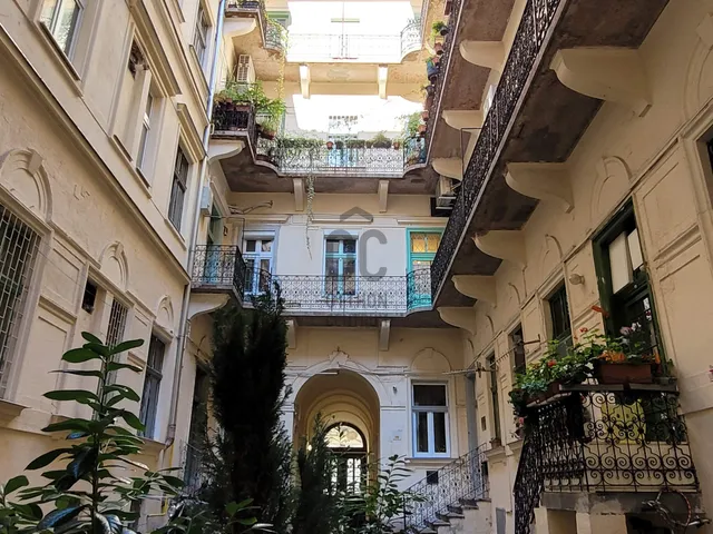 Eladó lakás Budapest V. kerület, Belváros 75 nm