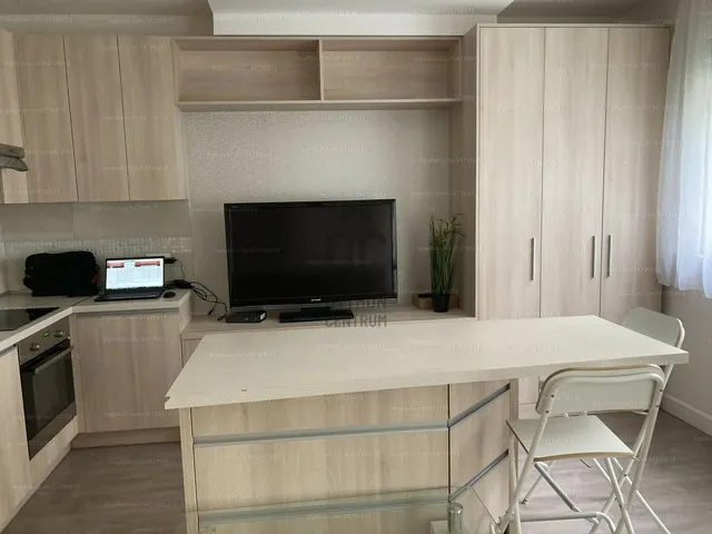 Eladó lakás Budapest VIII. kerület 30 nm