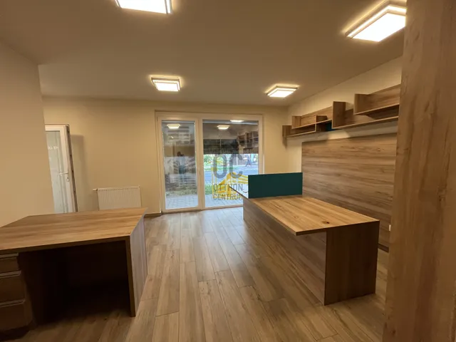 Eladó kereskedelmi és ipari ingatlan Budapest XIII. kerület, Angyalföld 34 nm