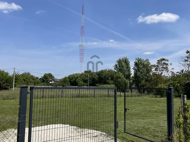 Kiadó telek Halásztelek 900 nm