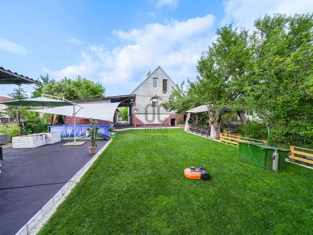 Eladó ház Vecsés 212 nm