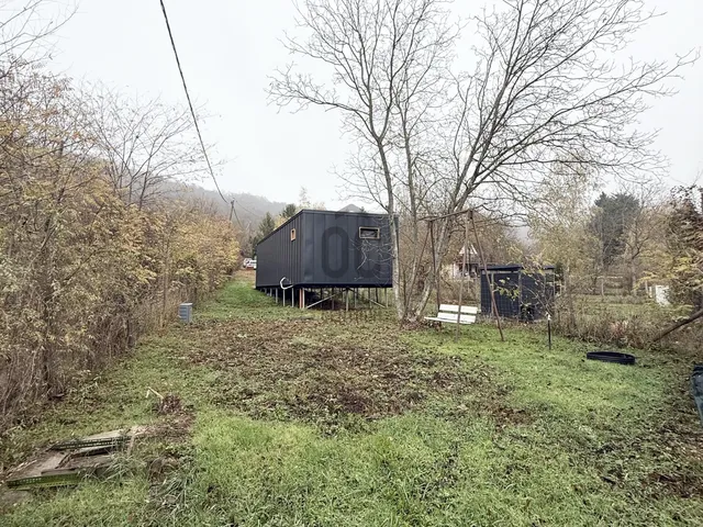 Eladó telek Verőce 550 nm