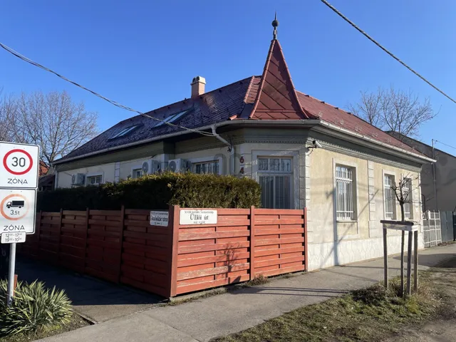 Eladó ház Budapest XVIII. kerület, Szemeretelep 72 nm