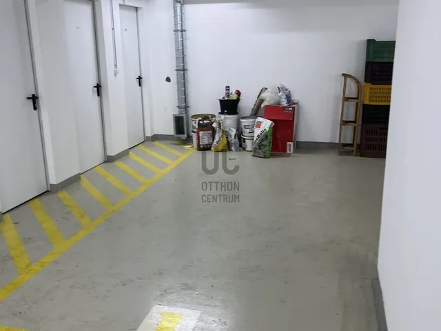 Eladó garázs Budapest XIII. kerület, Angyalföld 12 nm