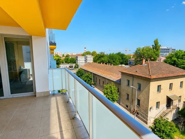 Eladó lakás Budapest XIII. kerület, Lőportárdűlő 65 nm