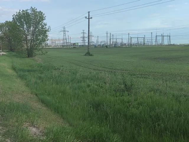 Eladó mezőgazdasági ingatlan Szolnok, Szolnoki ipari park, Thököly út 3889 nm