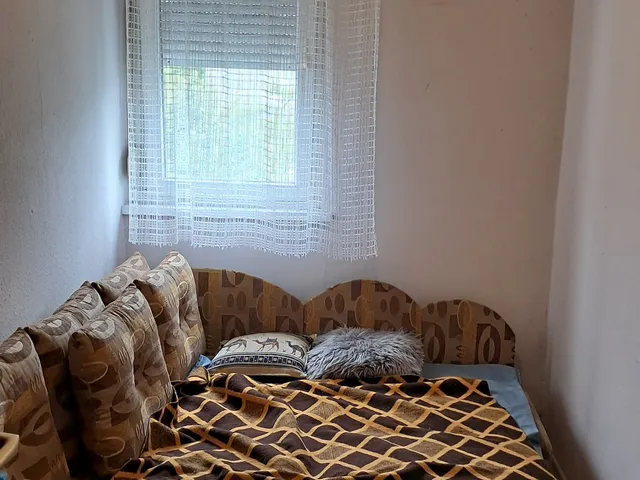 Eladó lakás Szolnok, Tallinn 42 nm