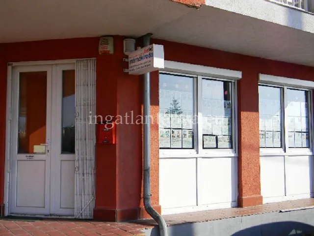 Eladó garázs Budapest XX. kerület, Gubacsipuszta 16 nm