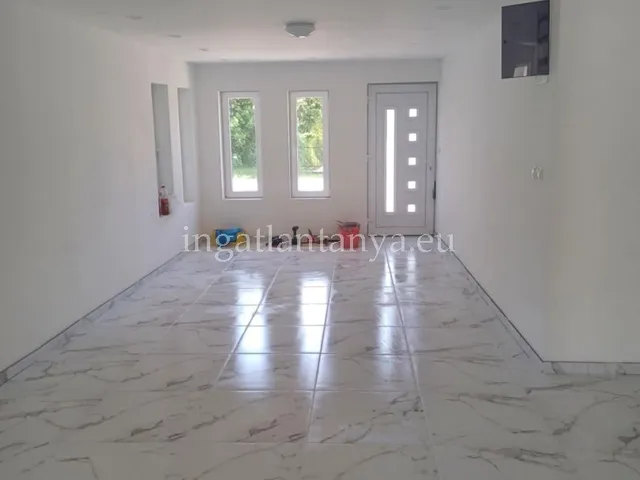 Eladó ház Velence 150 nm