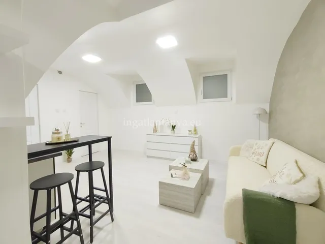 Eladó lakás Budapest VII. kerület 32 nm