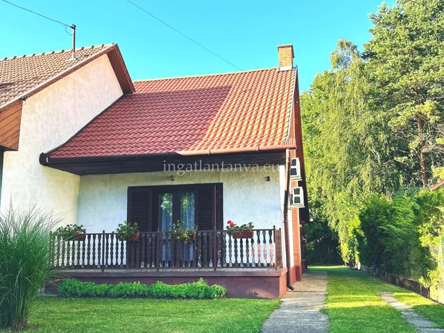 Eladó ház Tiszafüred 70 nm