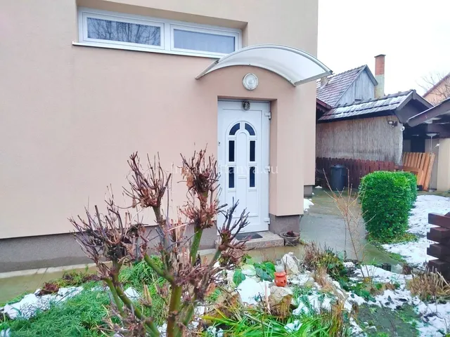 Eladó ház Budapest XX. kerület, Gubacsipuszta 120 nm