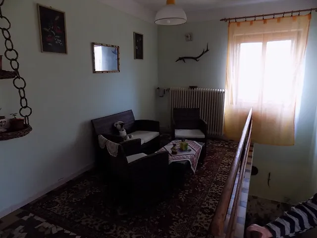 Eladó ház Nyúl 180 nm