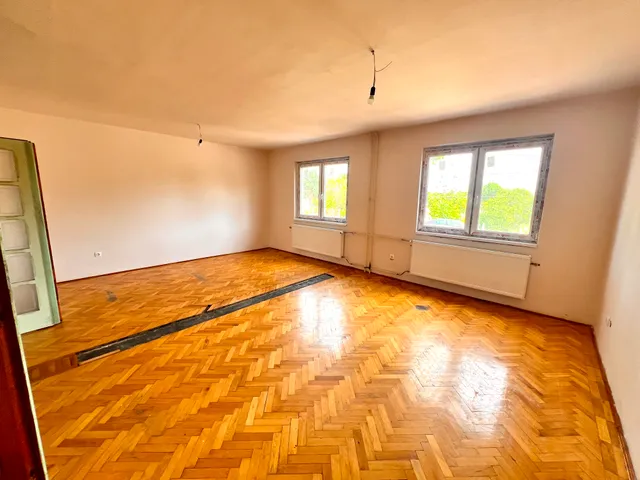 Eladó ház Debrecen, Kerekestelep, Poroshát 130 nm