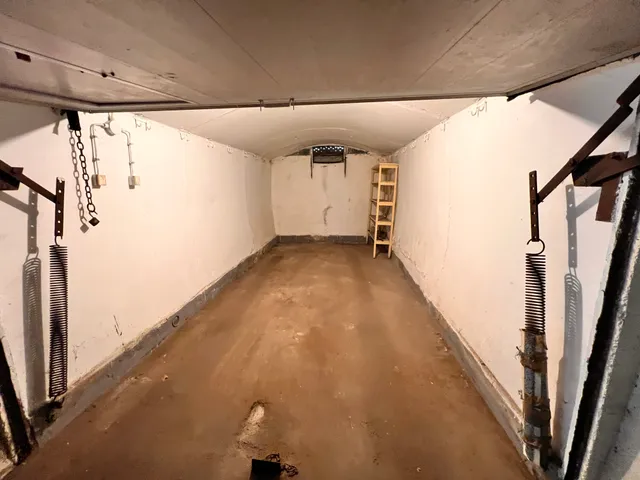 Eladó garázs Debrecen, Újkert, Thomas Mann 16 nm