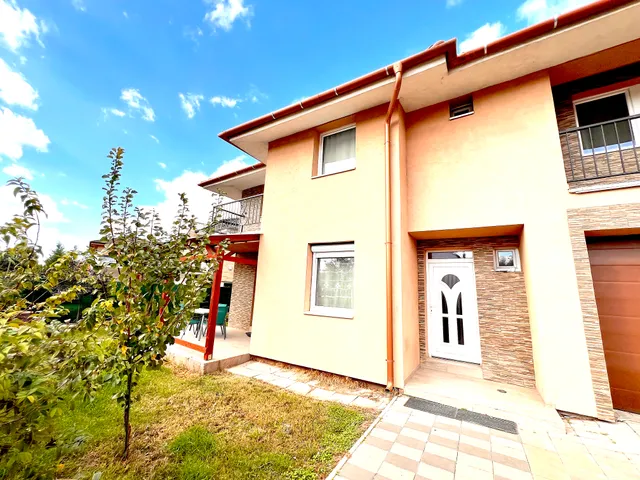 Eladó ház Debrecen, Hatvan utcai kert 116 nm