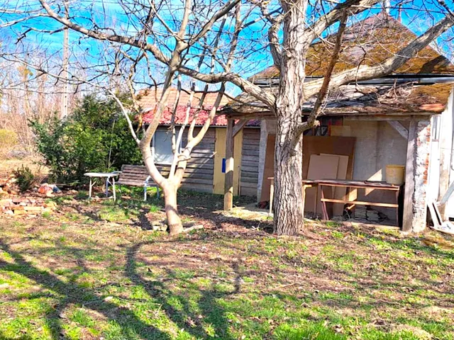 Eladó mezőgazdasági ingatlan Nagyrécse, Tölgyes 20 nm