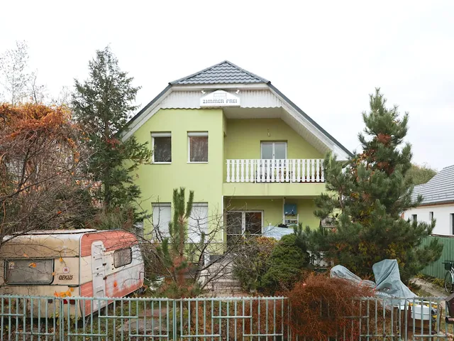 Eladó ház Siófok, Aranypart 200 nm