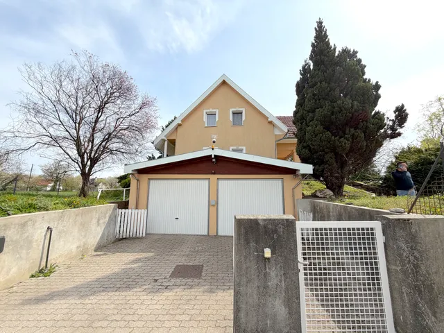 Eladó ház Siófok, Kilitiszőlőhegy 144 nm