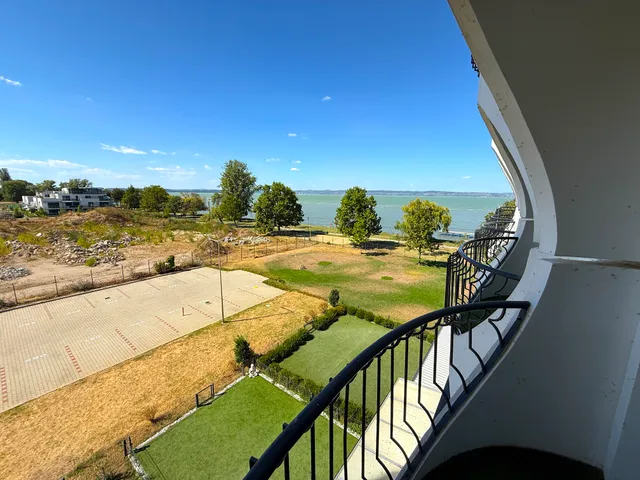 Eladó lakás Siófok, Ezüstpart 38 nm