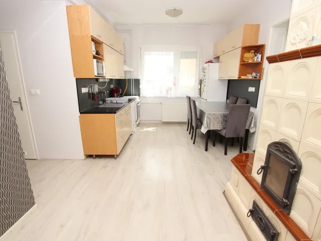 Eladó ház Debrecen, Falóger 80 nm