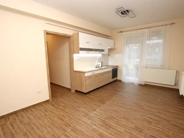 Kiadó lakás Hajdúszoboszló, Kölcsey utca 34 52 nm