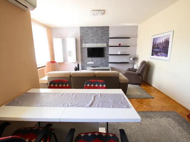 Eladó lakás Debrecen, Nagyerdő 56 nm