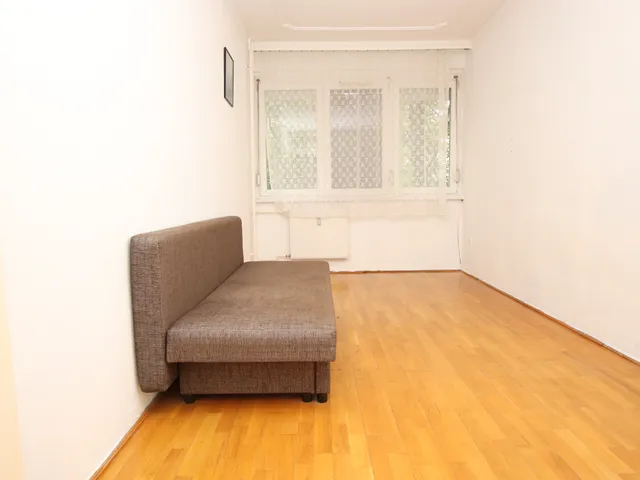 Eladó lakás Debrecen, Vargakert, Közép 61 nm