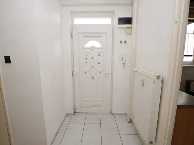 Eladó lakás Debrecen, Vargakert 61 nm