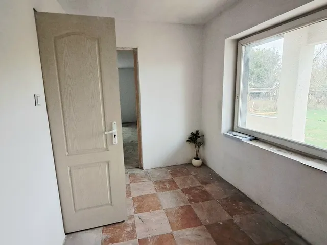 Eladó ház Sárkeresztúr 81 nm