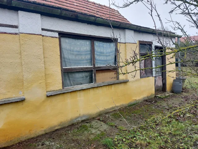 Eladó ház Baracska 80 nm