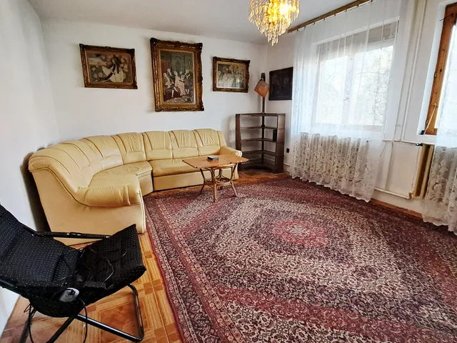 Eladó ház Gárdony 280 nm