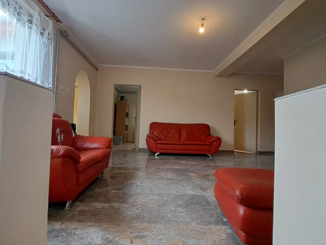 Eladó ház Sárkeresztúr 81 nm