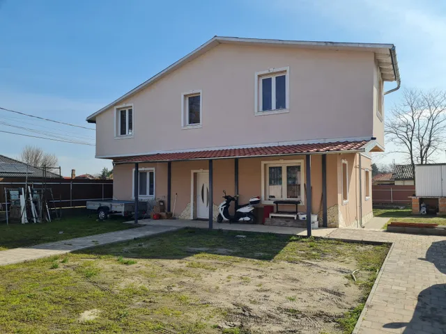 Eladó ház Szigetszentmiklós 260 nm