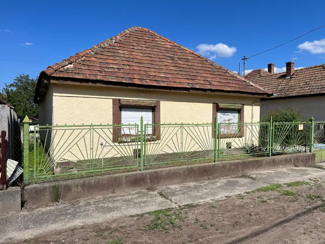 Eladó ház Tököl 93 nm