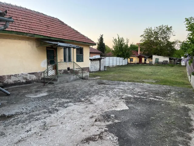 Eladó ház Tököl 93 nm