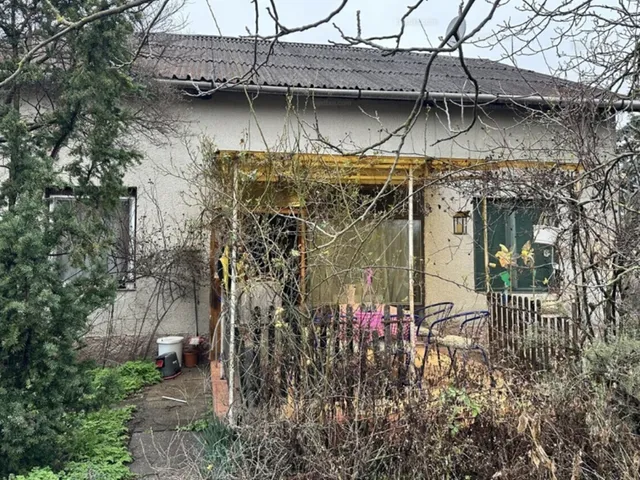 Eladó mezőgazdasági ingatlan Szigethalom 75 nm