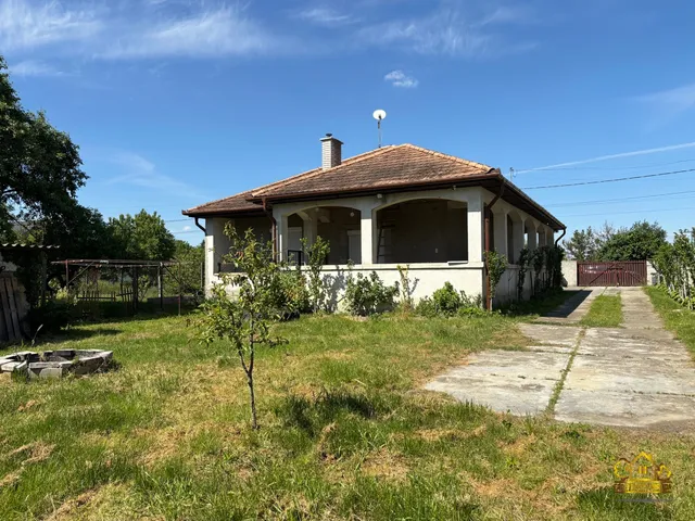 Eladó ház Tököl 92 nm