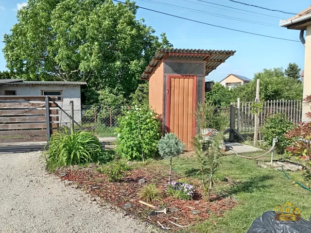 Eladó telek Tököl 600 nm