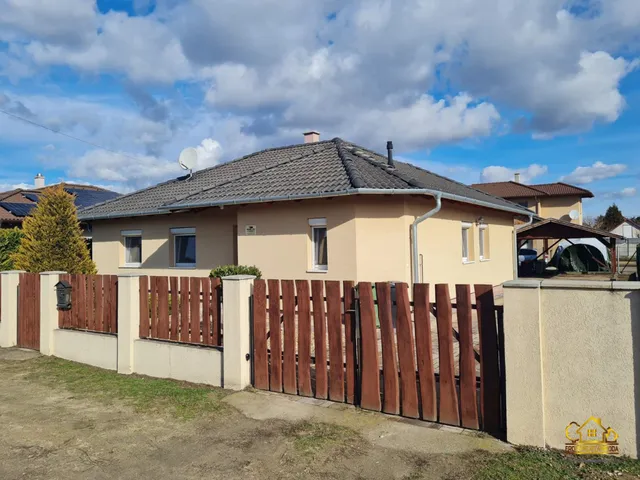 Eladó ház Tököl 92 nm